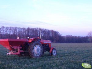 Massey Ferguson 255