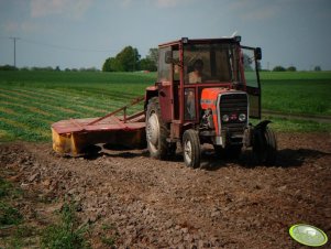 Massey Ferguson 255