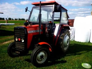 Massey Ferguson 255