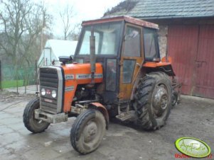 Massey Ferguson 255