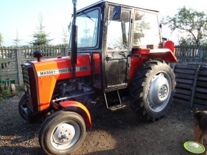 Massey Ferguson 255