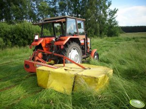 Massey Ferguson 255 