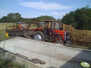 Massey Ferguson 255 