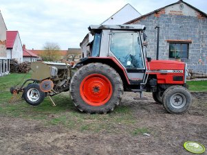 Massey Ferguson 3050 + Saxonia A201