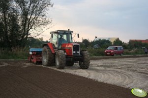 Massey-ferguson 3125 & Niemeyer-Isaria