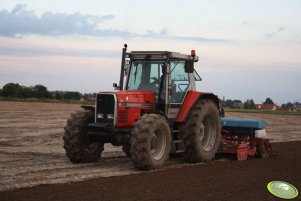 Massey-ferguson 3125 & Niemeyer-Isaria