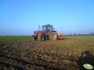 Massey Ferguson 3125 + Vicon