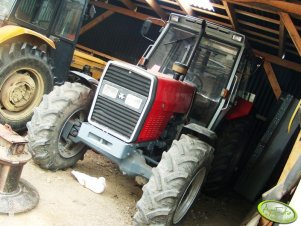 Massey Ferguson 390