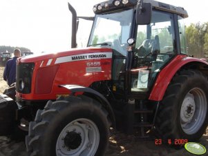 Massey Ferguson 5455 Dyna 4