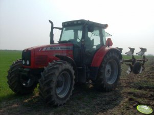 Massey Ferguson 5465