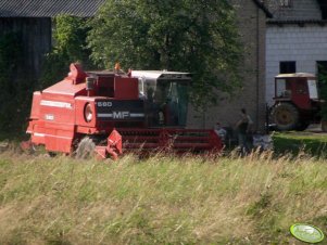 Massey Ferguson 560