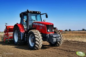 Massey Ferguson 6480 + Unia