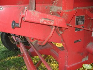 Massey Ferguson 665