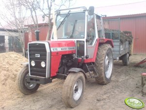 Massey Ferguson 675 