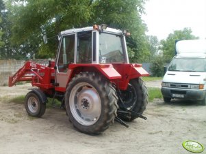 Massey Ferguson 675 