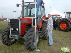 Massey Ferguson 690