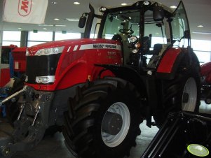 Massey Ferguson 8670