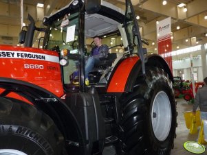 Massey Ferguson 8690