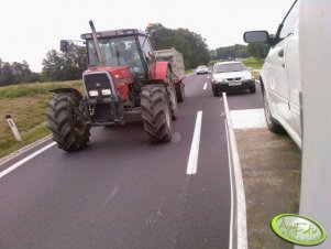 Massey Ferguson + przyczepa