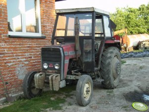 Massey Fergusson 255