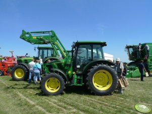 Maszyny John Deere i Kuhn