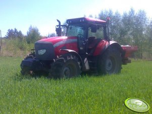 McCormick MTX 135 + rozsiewacz Kuhn