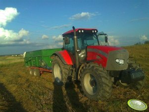 McCormick MTX135 + przyczepa