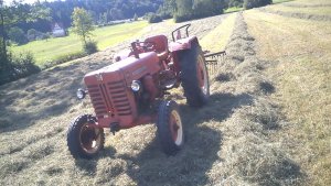 McCormick D-436 + grabiarka