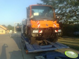 Mercedes Unimog 