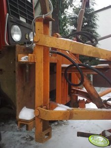 Mocowanie pługa do MTZ 