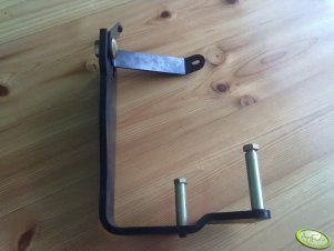 Mocowanie skrzynki JD