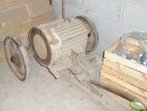 Motor siłowy 12 KW