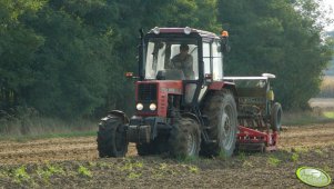 Mtz 1025 + agregat uprawowo-siewny 