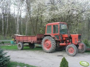 MTZ 80 + rozrzutnik 