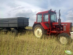 MTZ 82 + HL