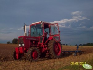 MTZ 82 i pług 6 skibowy 