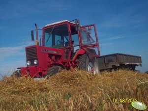 MTZ 82 i Przyczepa 