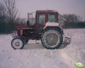 MTZ 82 + pług do odśnieżania