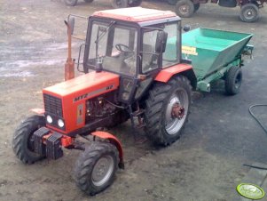 Mtz 82 + Rozsiewacz 3T