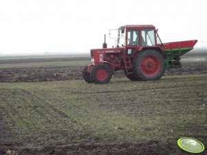 MTZ 82 & rozsiewacz 