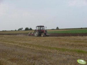 MTZ 82 TS + PłUG SUKOV 3+1