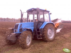MTZ 820.2 + Kuhn Huard 365