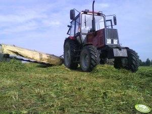 MTZ 892 + Krone AM322