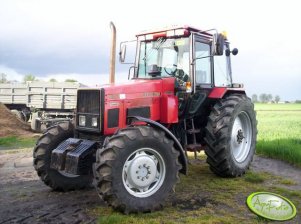 MTZ Belarus 1221