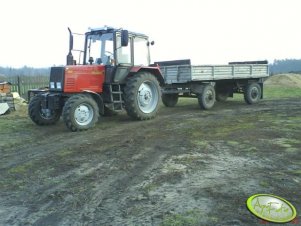 MTZ- Belarus 820. 1 z przyczepą