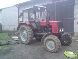 MTZ Belarus 820