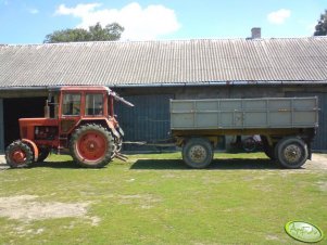  MTZ - Belarus 82+przyczepa