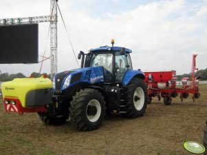 New Holand T8 + Siewnik Kverneland 