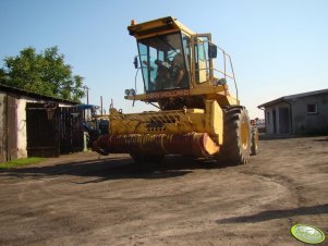 New Holland 2205 