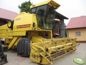 New Holland 8040